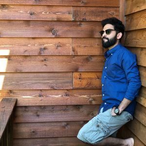 Meet your Posher, Suhail